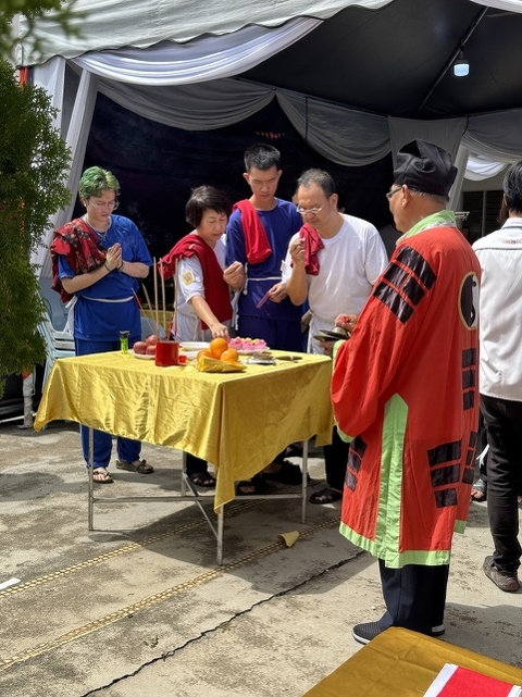 offering food to the departed